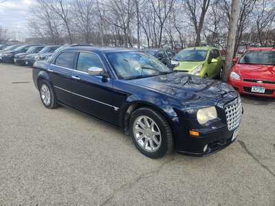 2005 Chrysler 300, $4999. Photo 1