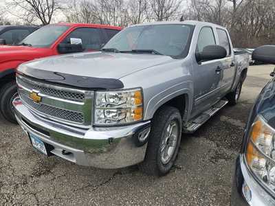 2013 Chevrolet 1500 Crew Cab, $12999. Photo 1