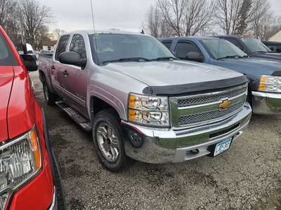 2013 Chevrolet 1500 Crew Cab, $9999. Photo 2
