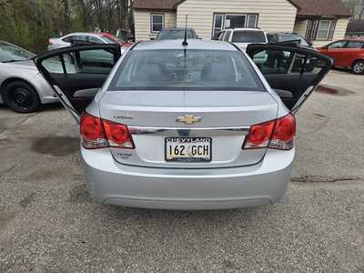 2013 Chevrolet Cruze, $8999. Photo 7