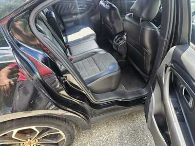 2015 Ford Taurus, $9999. Photo 7
