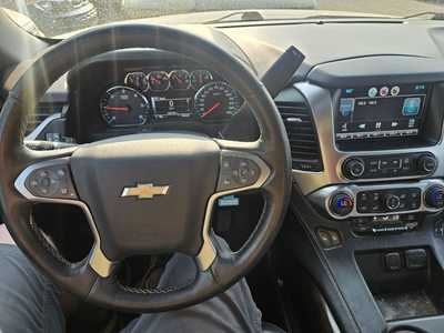 2015 Chevrolet Suburban, $14999. Photo 4