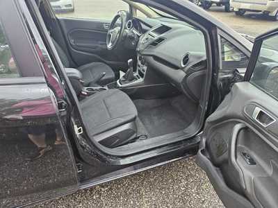 2014 Ford Fiesta, $4999. Photo 7
