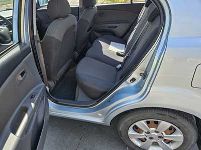 2007 Kia Rio, $4999. Photo 4
