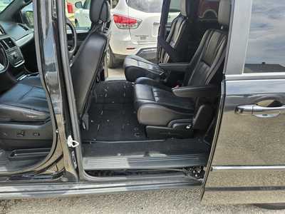 2015 Dodge Caravan, Grand, $8999. Photo 4