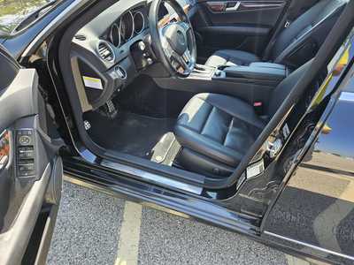2013 Mercedes-Benz C-Class, $8999. Photo 3