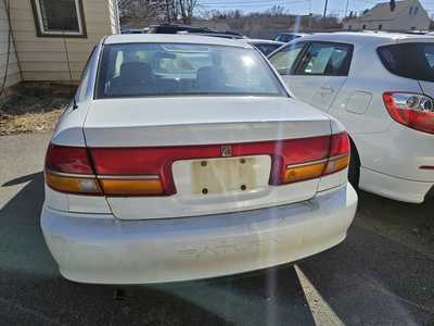 2000 Saturn L Series, $1999. Photo 4