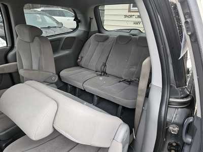 2010 Kia Sedona, $1999. Photo 5