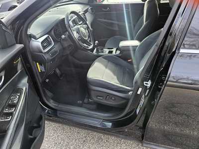 2016 Kia Sorento, $4999. Photo 3