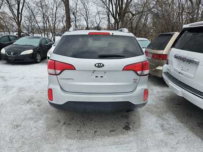 2015 Kia Sorento, $4999. Photo 8