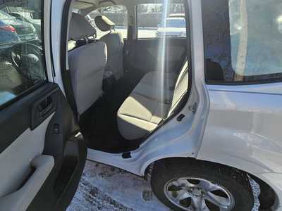 2014 Subaru Forester, $5999. Photo 4