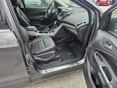 2013 Ford Escape, $6999. Photo 6