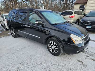 2012 Kia Sedona, $4999. Photo 2