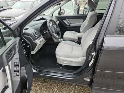 2014 Subaru Forester, $12999. Photo 3