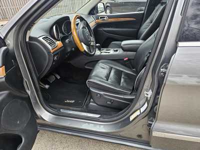 2012 Jeep Grand Cherokee, $9999. Photo 3