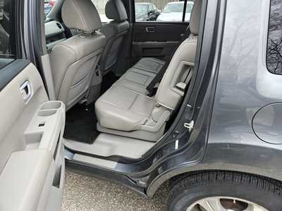 2013 Honda Pilot, $7999. Photo 4