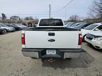 2009 Ford F350 Reg Cab, $9999. Photo 6