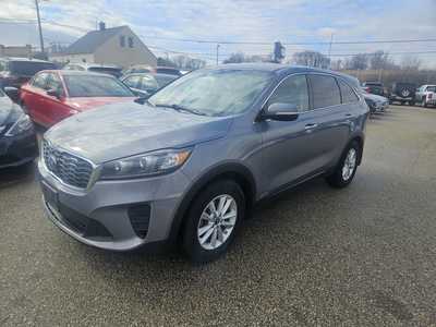 2020 Kia Sorento, $9999. Photo 2
