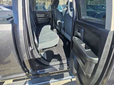 2015 RAM 1500 Ext Cab, $12999. Photo 4