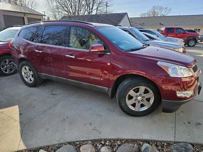 2009 Chevrolet Traverse, $5999. Photo 2