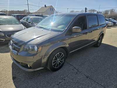2016 Dodge Caravan, Grand, $5999. Photo 2