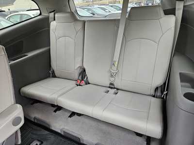 2015 Chevrolet Traverse, $4999. Photo 5
