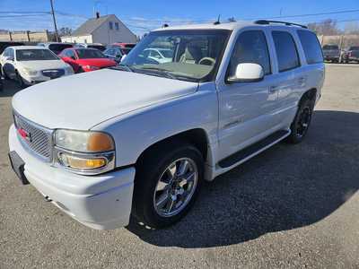 2005 GMC Yukon, $2500. Photo 2