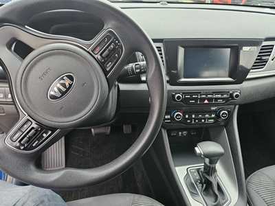 2019 Kia Niro Hybrid, $8999. Photo 5