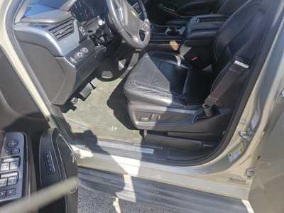 2015 Chevrolet Tahoe, $15999. Photo 3