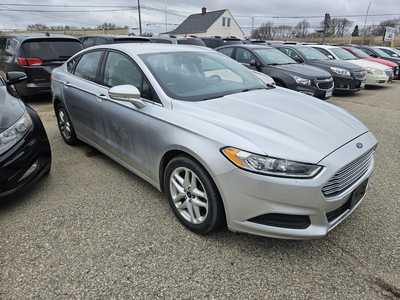2014 Ford Fusion, $6999. Photo 2