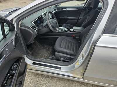 2014 Ford Fusion, $6999. Photo 3