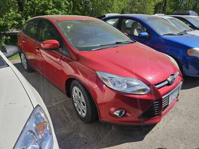 2012 Ford Focus, $3999. Photo 2