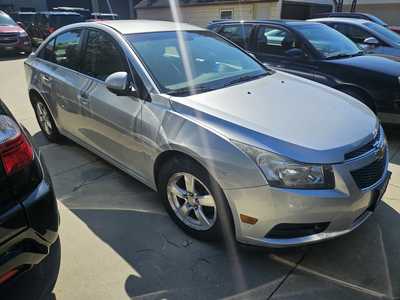 2011 Chevrolet Cruze, $3999. Photo 3