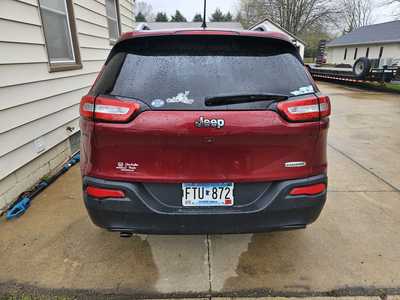 2015 Jeep Cherokee, $5999. Photo 5
