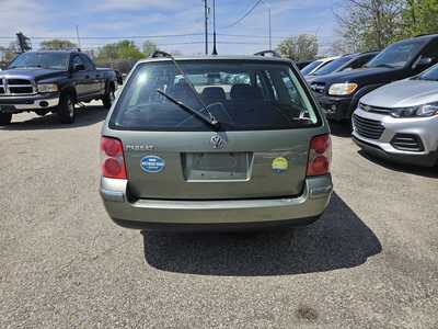 2003 Volkswagen Passat, $2999. Photo 4