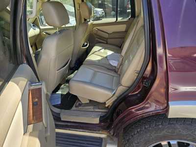 2007 Ford Explorer, $2999. Photo 4