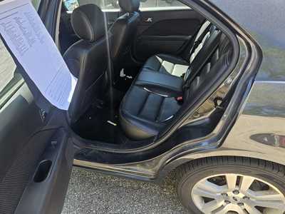 2007 Ford Fusion, $2499. Photo 3