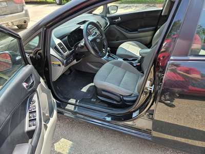 2014 Kia Forte, $7999. Photo 3