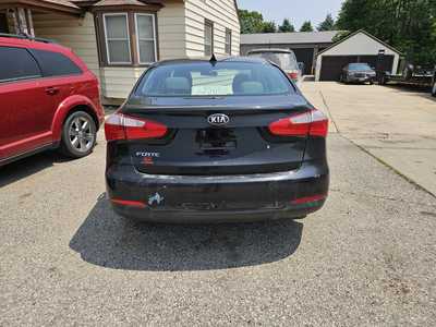 2014 Kia Forte, $7999. Photo 8