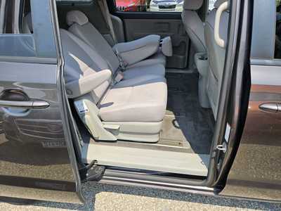 2016 Kia Sedona, $9999. Photo 7