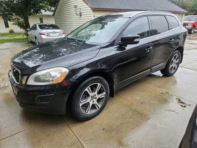2011 Volvo XC60, $3999. Photo 2
