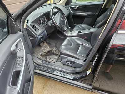 2011 Volvo XC60, $3999. Photo 3