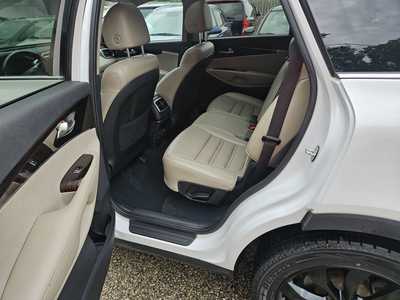2020 Kia Sorento, $16999. Photo 4