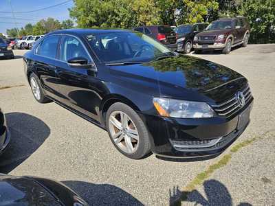 2014 Volkswagen Passat, $6999. Photo 5