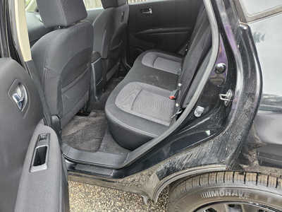 2011 Nissan Rogue, $6999. Photo 2