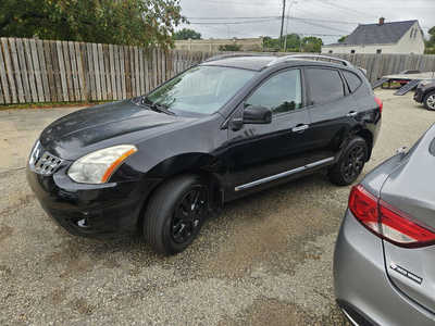 2011 Nissan Rogue, $6999. Photo 4