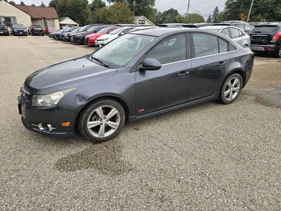 2013 Chevrolet Cruze, $5999. Photo 2