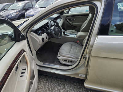 2011 Ford Taurus, $4999. Photo 1