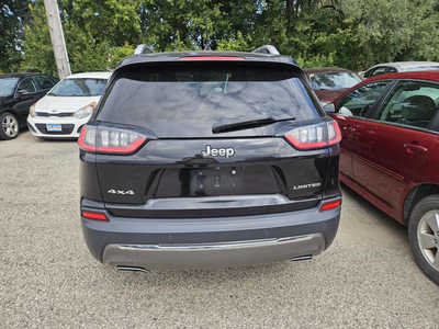 2019 Jeep Cherokee, $12999. Photo 8