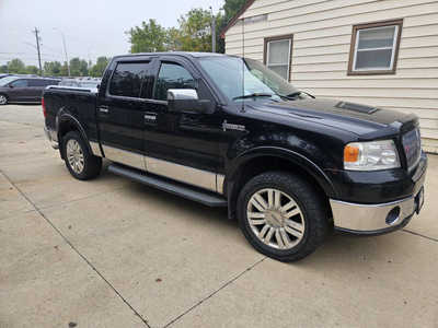 2006 Lincoln Mark LT, $3999. Photo 1